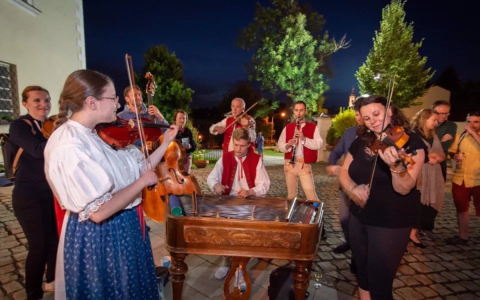 Mezinárodní folklorní festival ve Frýdku-Místku přivítá soubory z celého světa