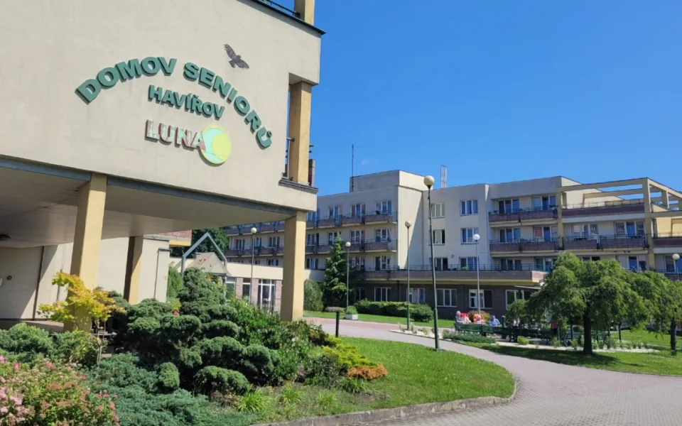 Kraj dá stovky milionů na domov seniorů v Havířově. Opozice projekt kritizuje