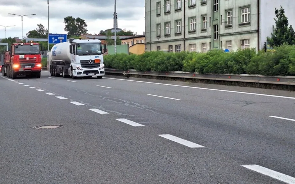 Další dopravní omezení v Ostravě, začala oprava dálničního přivaděče