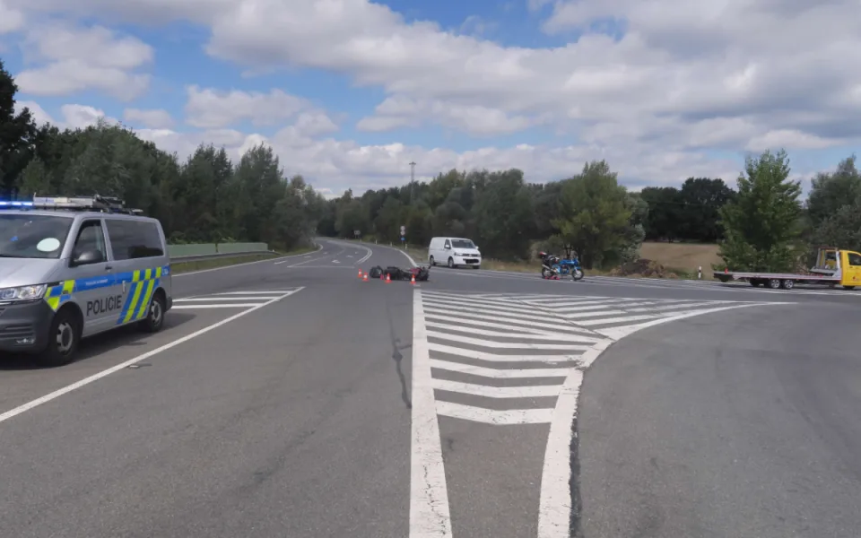 Během soboty havarovali čtyři motorkáři. Jeden byl pod vlivem alkoholu