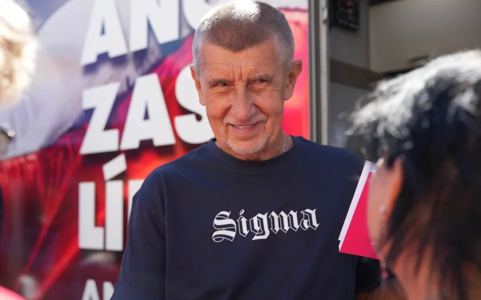 Po úderu holí stále odpočívá. Babiš ruší středeční program na Opavsku