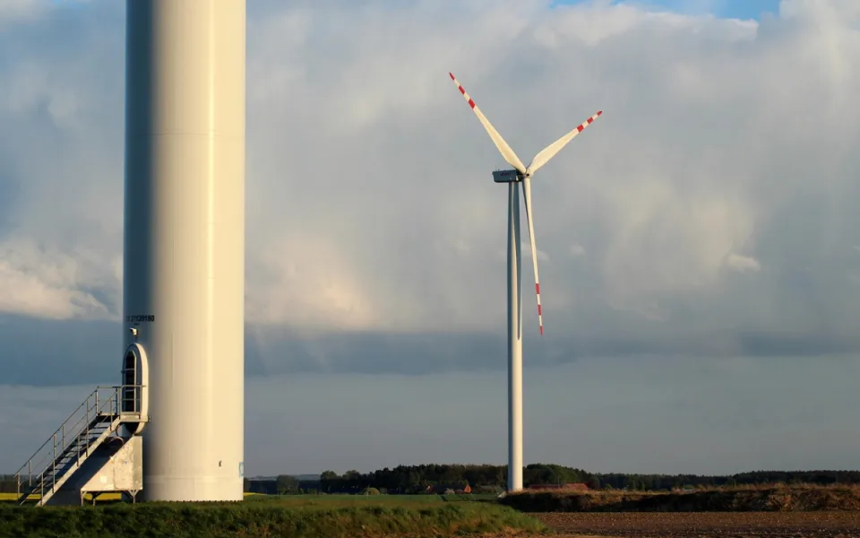 Obyvatelé Čakové v referendu rozhodnou o stavbě šesti větrných elektráren