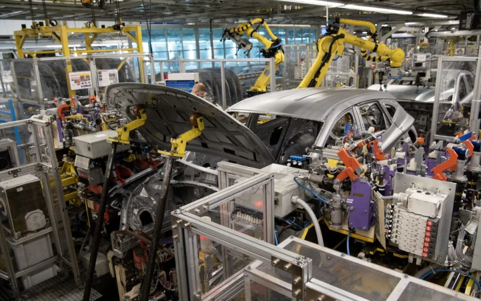 V automobilce se bude příští týden pracovat jen ve středu, klesl zájem o auta. Foto: Se svolením Hyundai Motor Manufacturing Czech