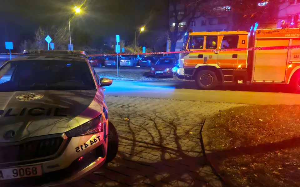 V autě v Orlové byli nalezeni dva mrtví lidé, zřejmě šlo o vraždu a sebevraždu