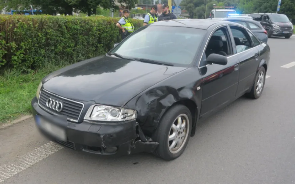 Řidič ujížděl policii rychlostí až 140 km/h. Teď může jít na osm let do vězení