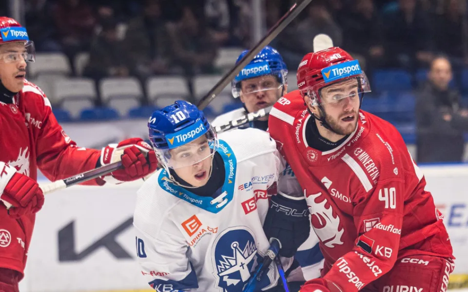 Venkovní série začíná porážkou: Oceláři prohráli na Kladně 3:5