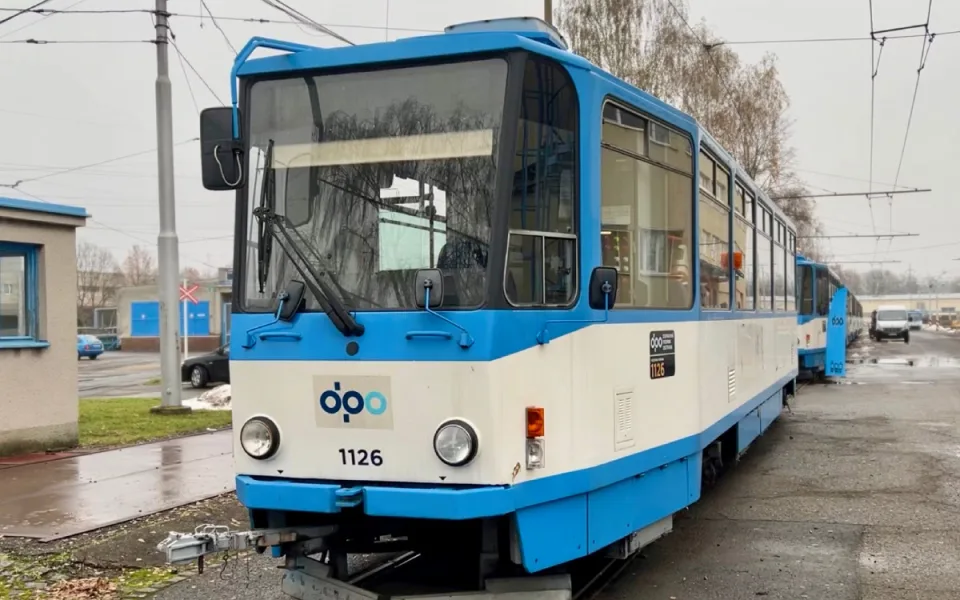 Na Ukrajinu proudí pomoc ze všech koutů republiky. Slouží i tramvaje z Ostravy
