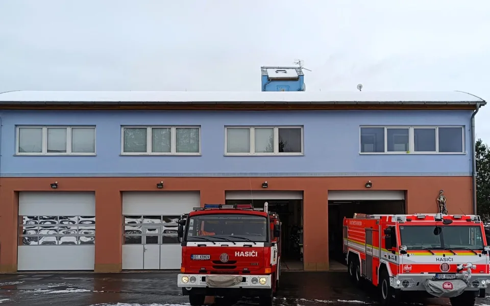 Hasiči z Krnova budou mít větší zbrojnici, přístavba zajistí místo pro techniku i dílny
