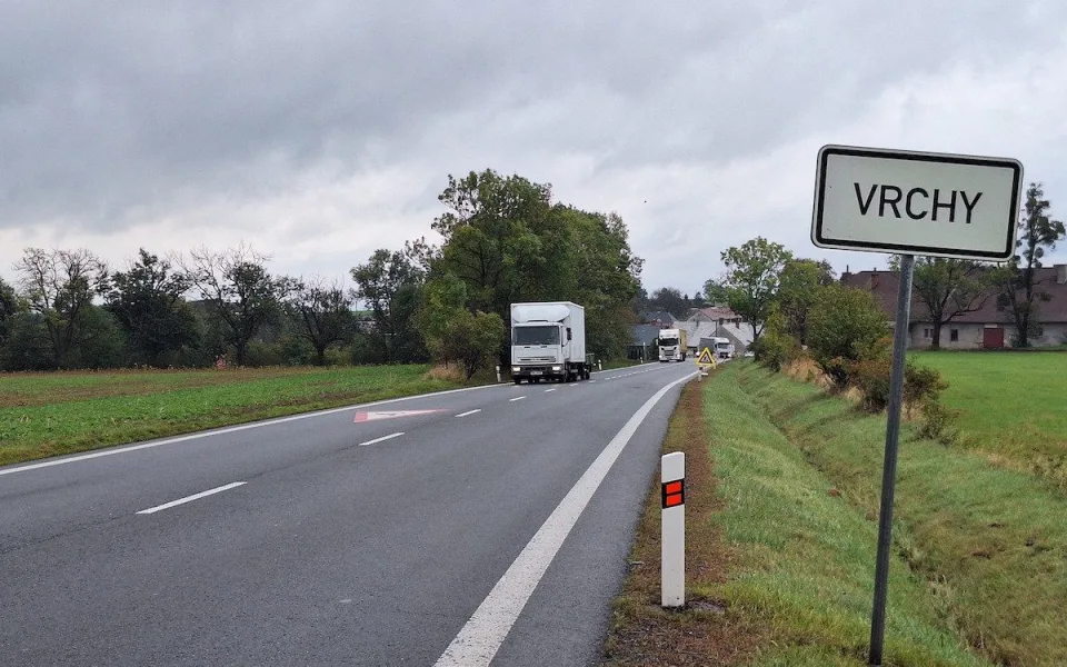 V obci Vrchy na Novojičínsku začala oprava silnice I/57, je tam omezení