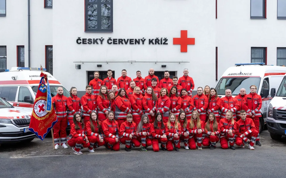 Pomáhali za covidu i při povodních. Ostrava nakoupí oděvy pro Český červený kříž