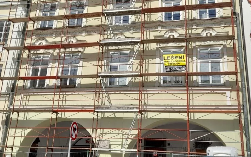 Nový Jičín opravuje tři měšťanské domy v městské památkové rezervaci. Investice je 17 milionů