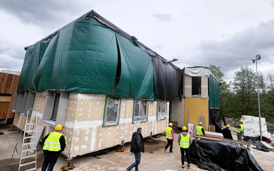 Nemocnici pro Bohumín staví na Vysočině. Stavba za 40 milionů dorazí po částech