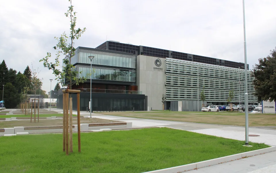 Nový domov ostravské vědy je otevřen. Centrum LERCO vyšlo univerzitu na miliardu
